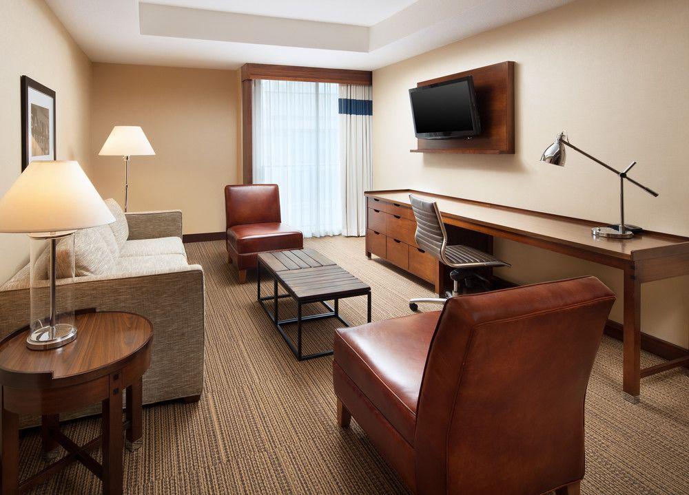 Courtyard San Jose Airport Hotel Bagian luar foto